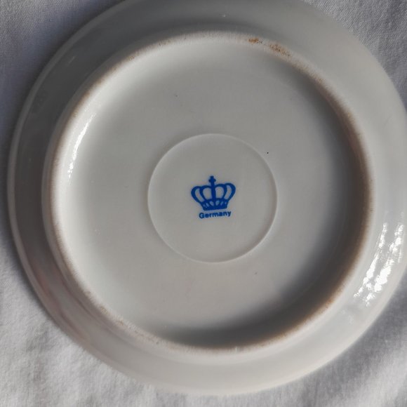 4/$20 German Cat Collector Plates Small Size Teacup Size White, Ginger Long Hair - Picture 4 of 5